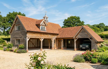 L Shaped Garage Complex